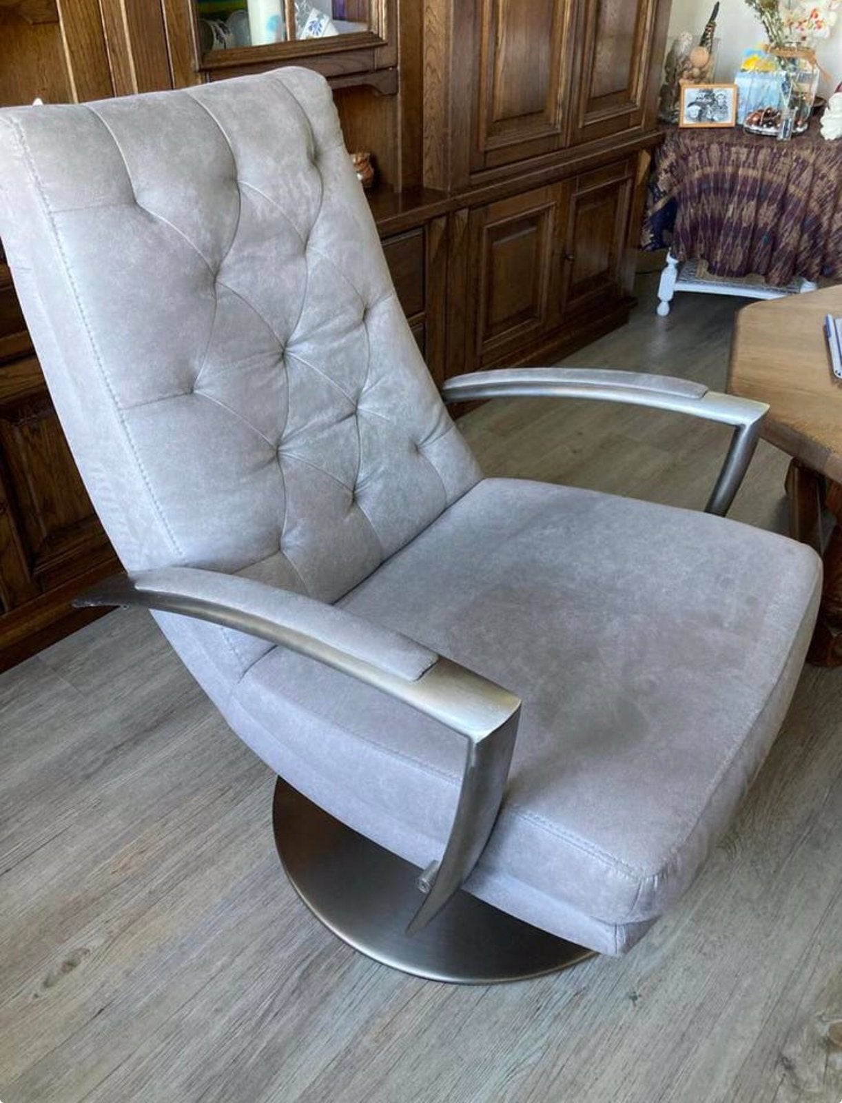 Comfortabele relaxstoel van het merk Henders en Hazel, Ophalen, Nieuw