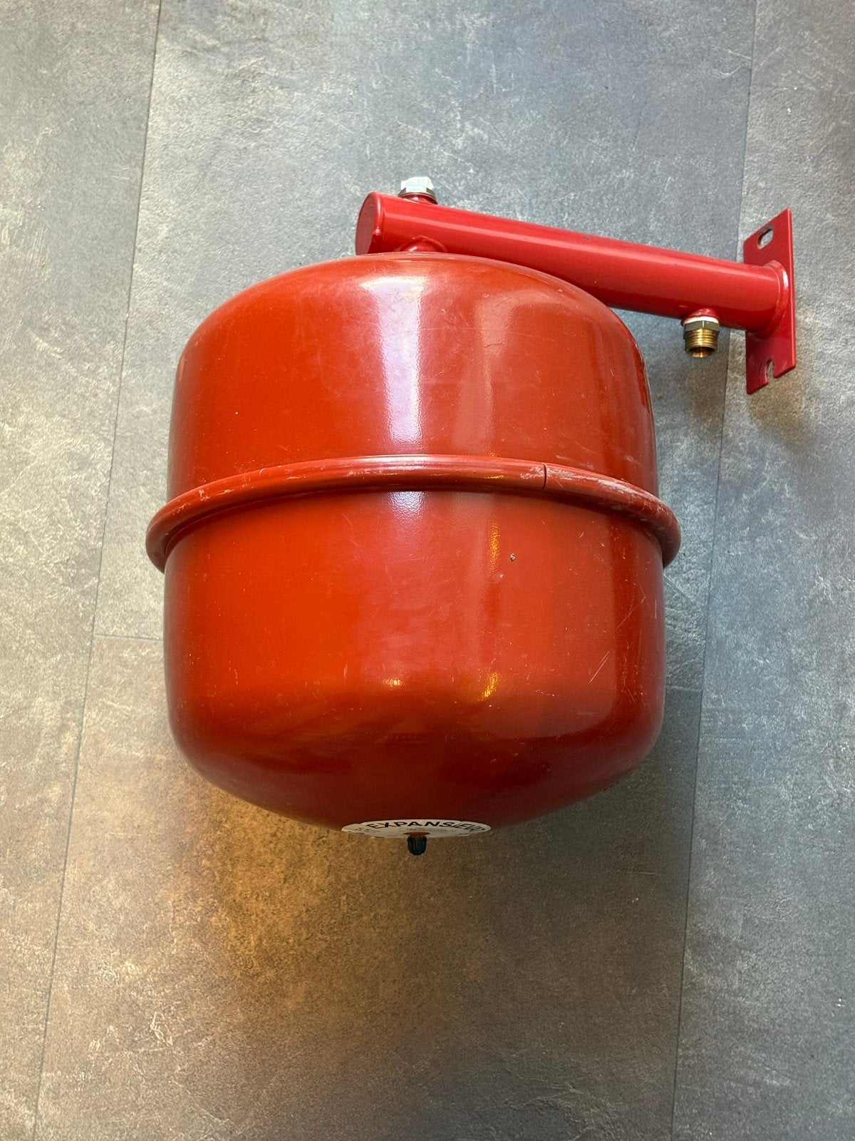 Expansievat met beugel, 30 tot 80 cm, Gebruikt, Overige typen, Minder dan 60 cm