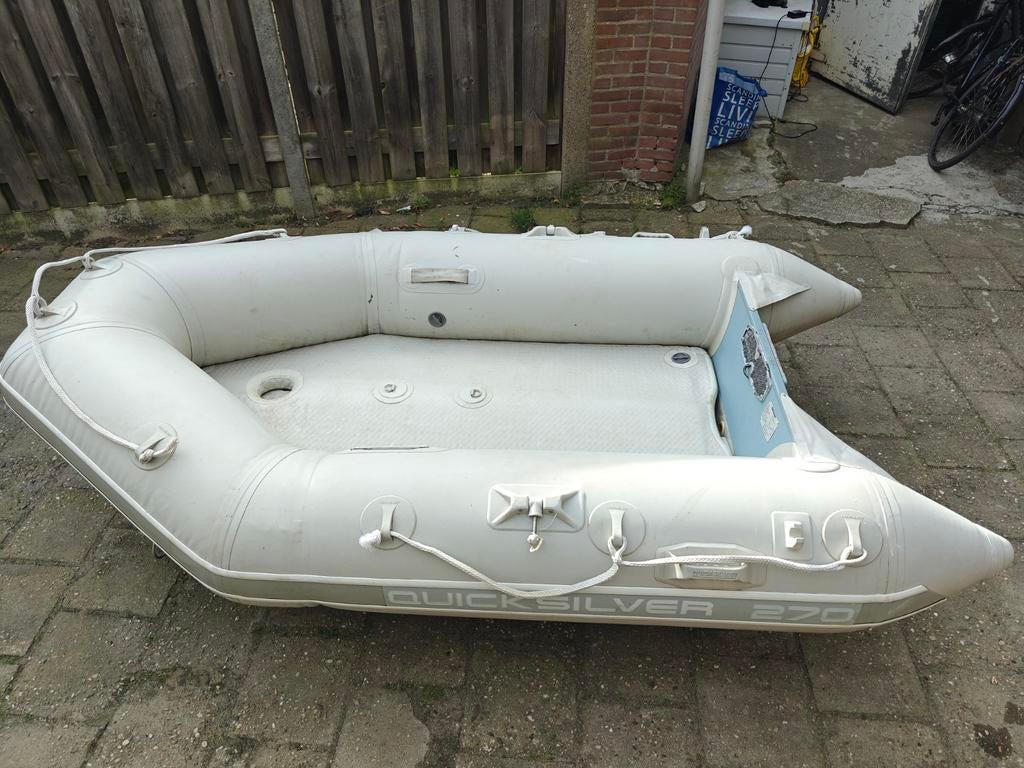 Quicksilver 270 rubberboot Yamaha 4pk 4takt buitenboordmotor, Watersport en Boten, Ophalen of Verzenden, Motor en Techniek, Motorboot