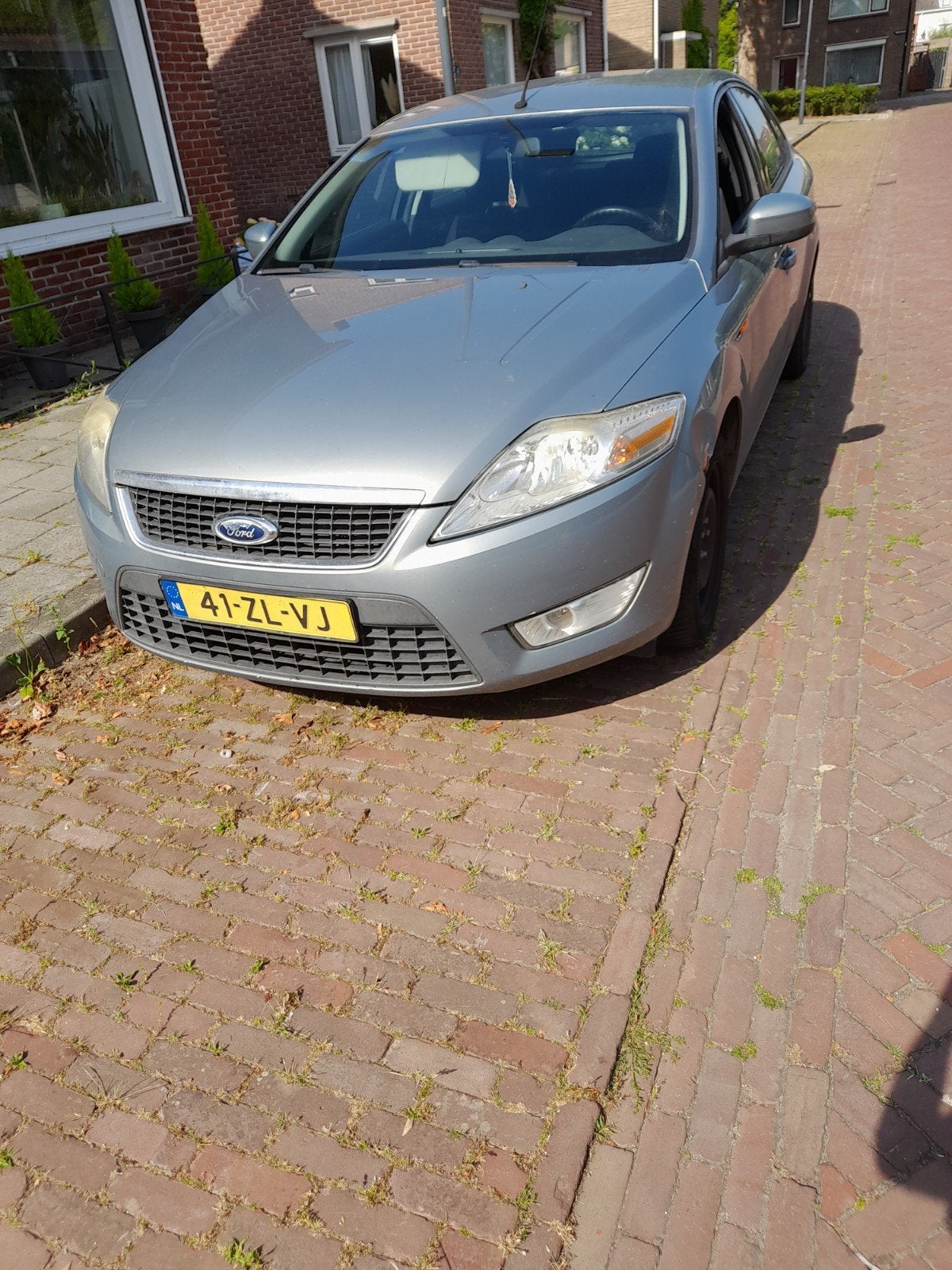 Ford Mondeo 2.0 16V 107KW 5D 2008 Grijs, Auto's, Ford, Particulier, Mondeo, Benzine, B, Hatchback, Handgeschakeld, Origineel Nederlands