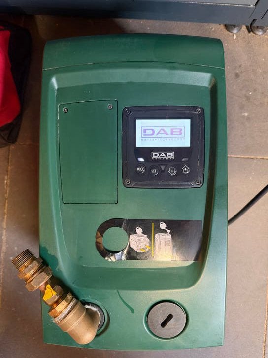 DAB e.sybox mini 3 K hydrofoorpomp, Ophalen of Verzenden, Gebruikt, Elektrisch, Hydrofoorpomp