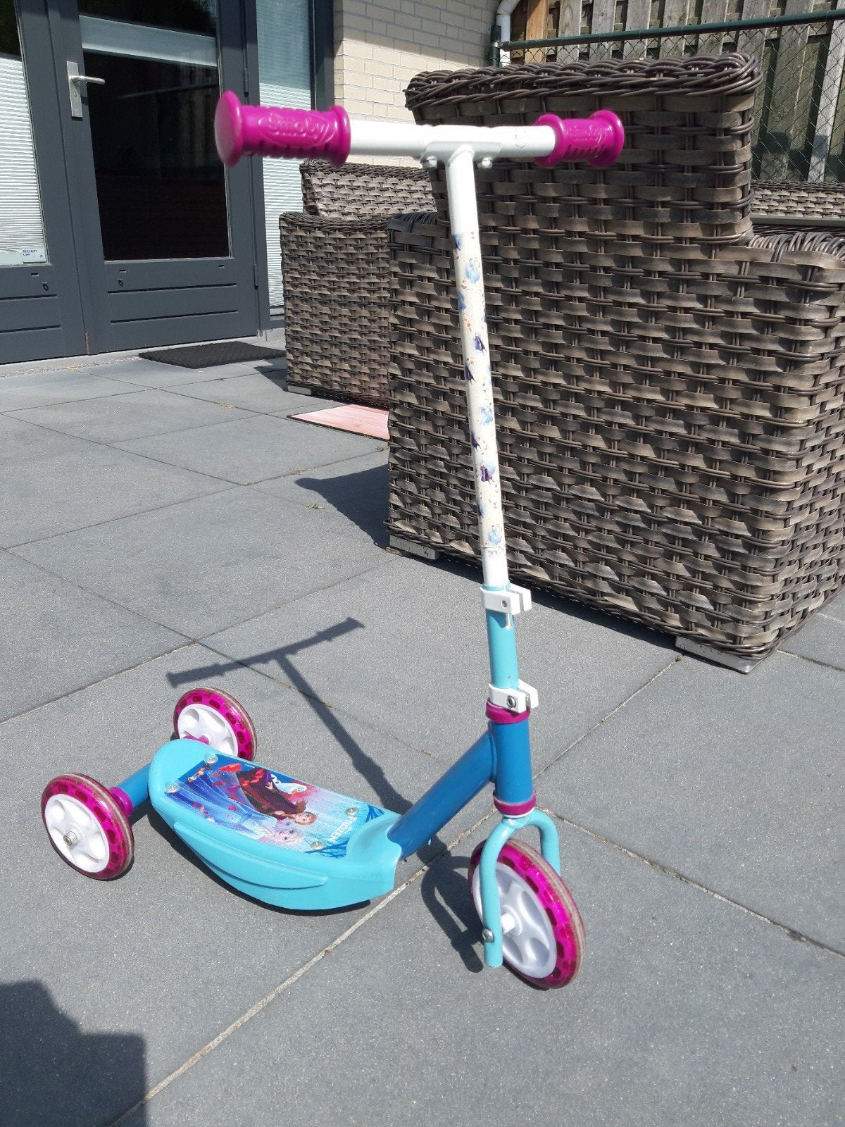 Smoby Frozen 3-wiel stepje, verstelbaar, vanaf 2 jaar, Fietsen en Brommers, Steps, Ophalen