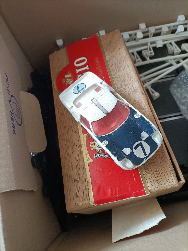 Scalextric racebaan uit jaar 1978, Zelf te bouwen, Elektrisch, Ophalen, Overige merken