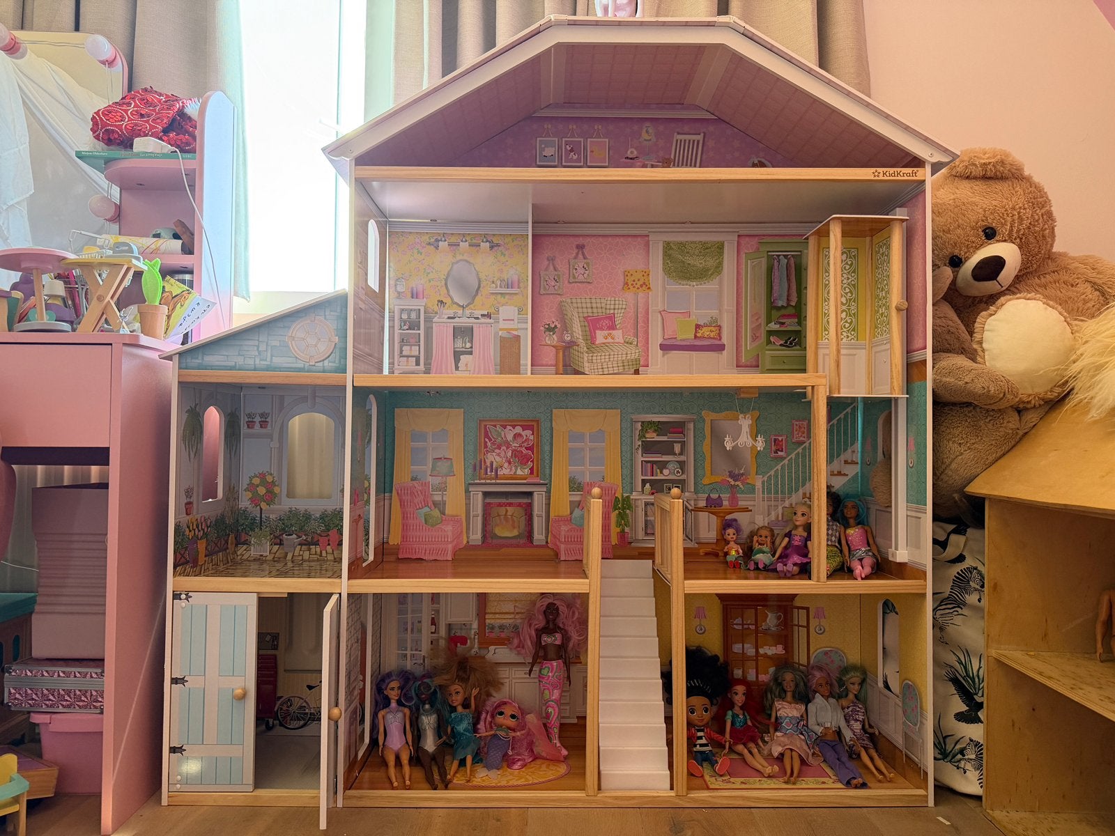 Houten Kidcraft Barbie huis, Ophalen, Zo goed als nieuw, Poppenhuis