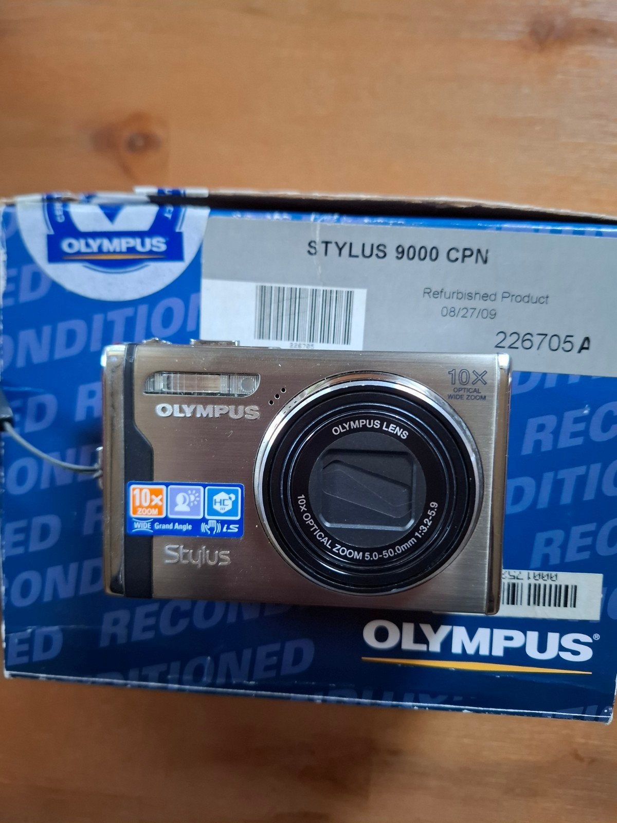 Olympus Stylus 9000 Compactcamera, Ingebouwde flitser, Accu, 12 megapixels, Ophalen of Verzenden
