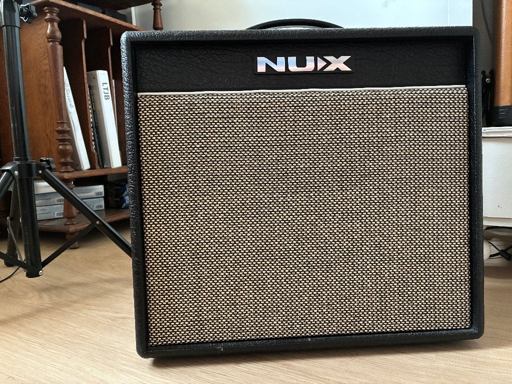gitaar versterker, Ophalen of Verzenden, Zo goed als nieuw, Gitaar, 50 tot 100 watt