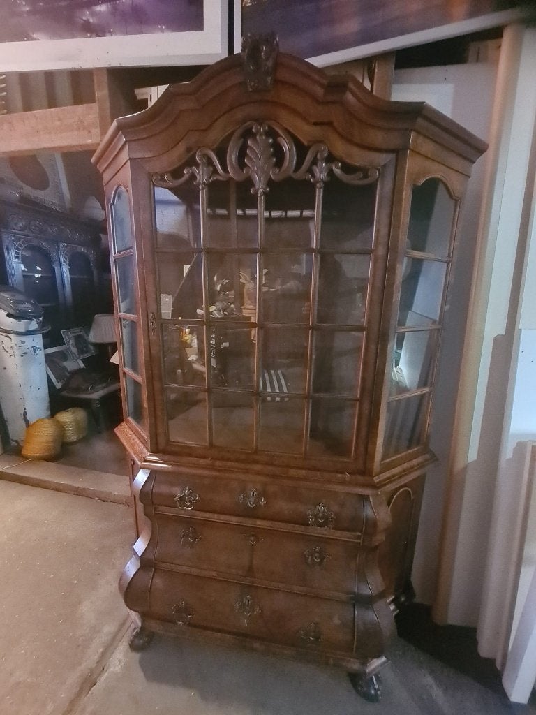 Chique Wortelnoten Buikkast/ Buffetkast, Ophalen, Gebruikt, Barok klassiek, Nvt