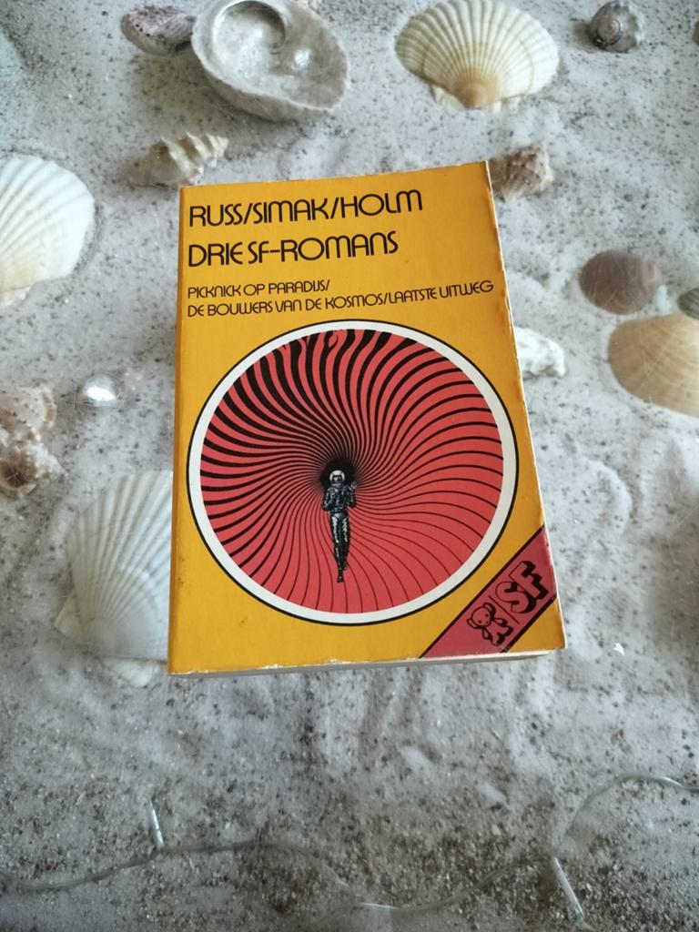 Drie SF Romans - Bruna SF 101, Boeken, Science fiction, Ophalen of Verzenden, Gelezen