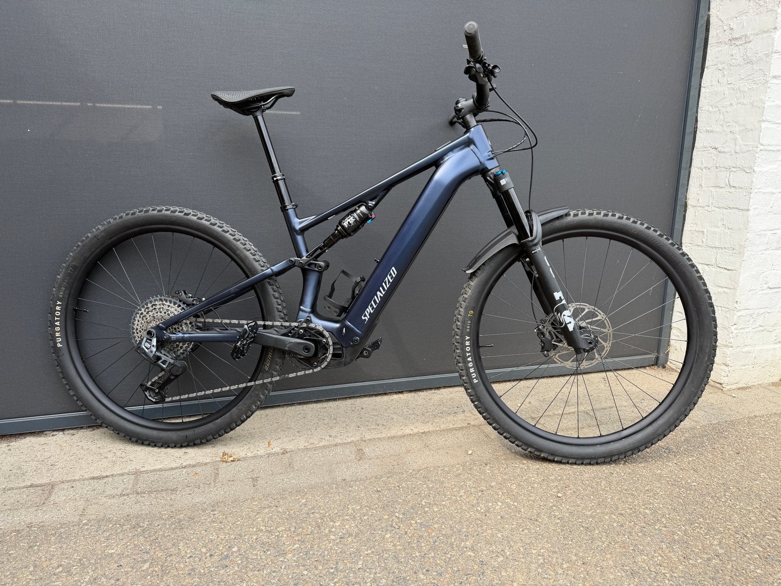 Specialized Levo R Comp Alloy E-MTB met upgrades, Fully, Zo goed als nieuw, Schijfrem, 53 tot 57 cm