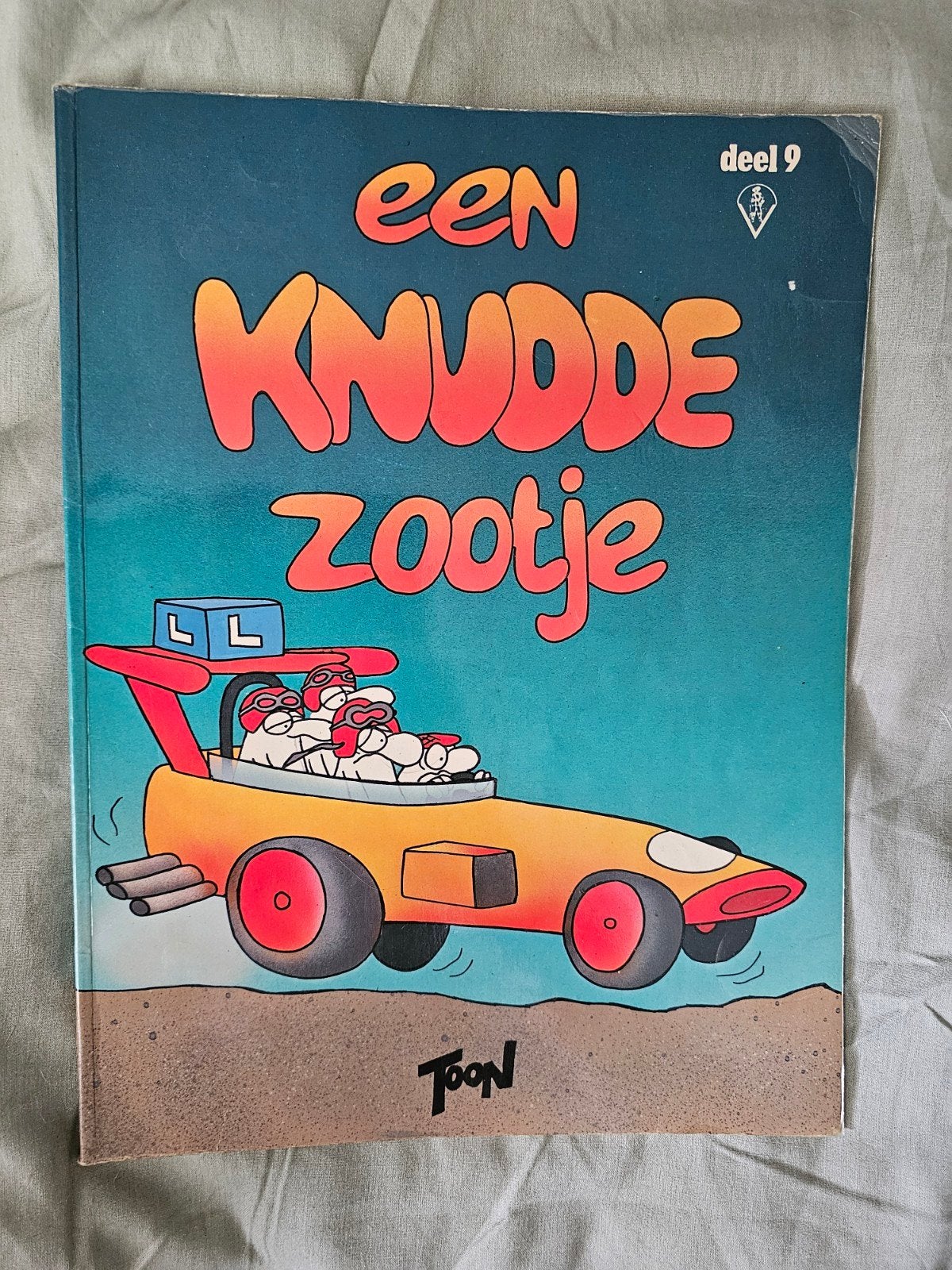 FC Knudde deel 9 Een Knudde zootje eerste druk 1983, Eén stripboek, Ophalen of Verzenden, Gelezen