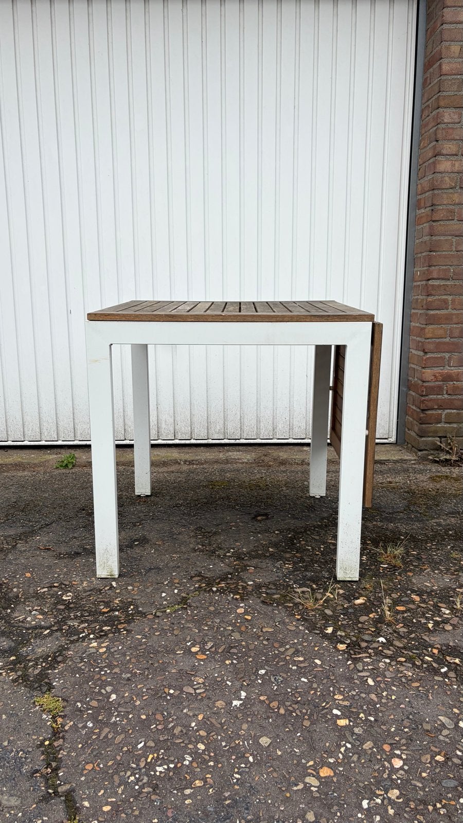 Uitschuifbare tuintafel voor balkon of tuin, Tuin en Terras, Tuintafels, Ophalen, Gebruikt, Rechthoekig, Hout
