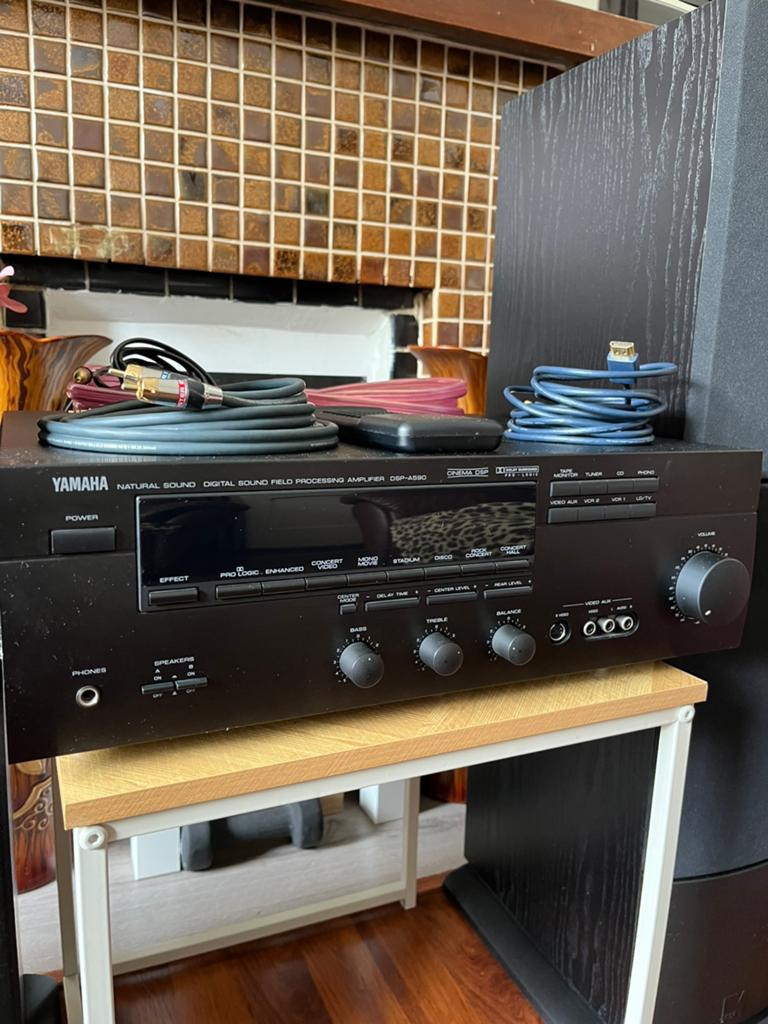 🎶Yamaha DSP-A590 Versterker & Kef Q50 set met Extra’s