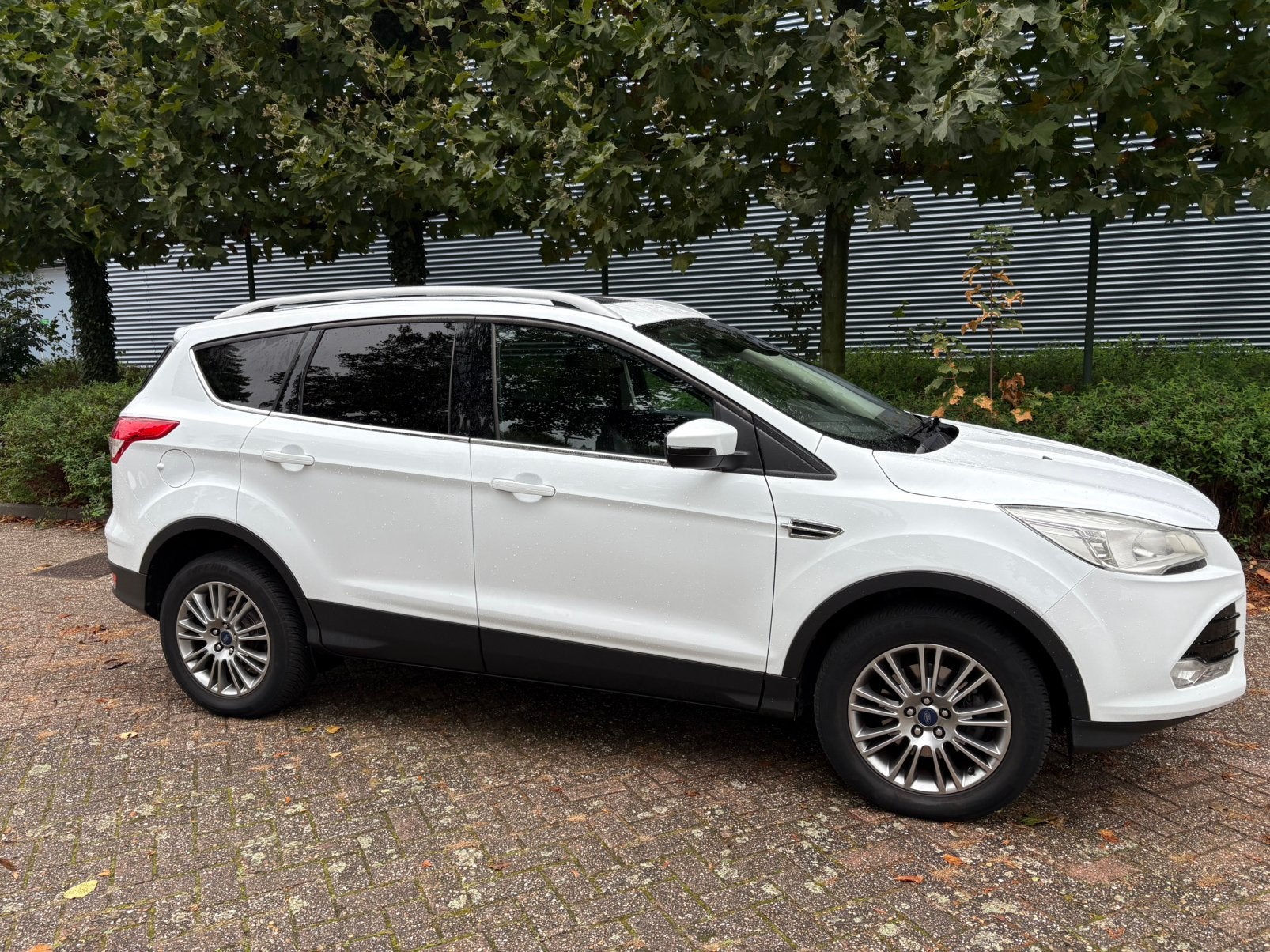 Ford Kuga 1.6 Titanium, Auto's, 1596 cc, 15 km/l, 4 cilinders, 2000 kg