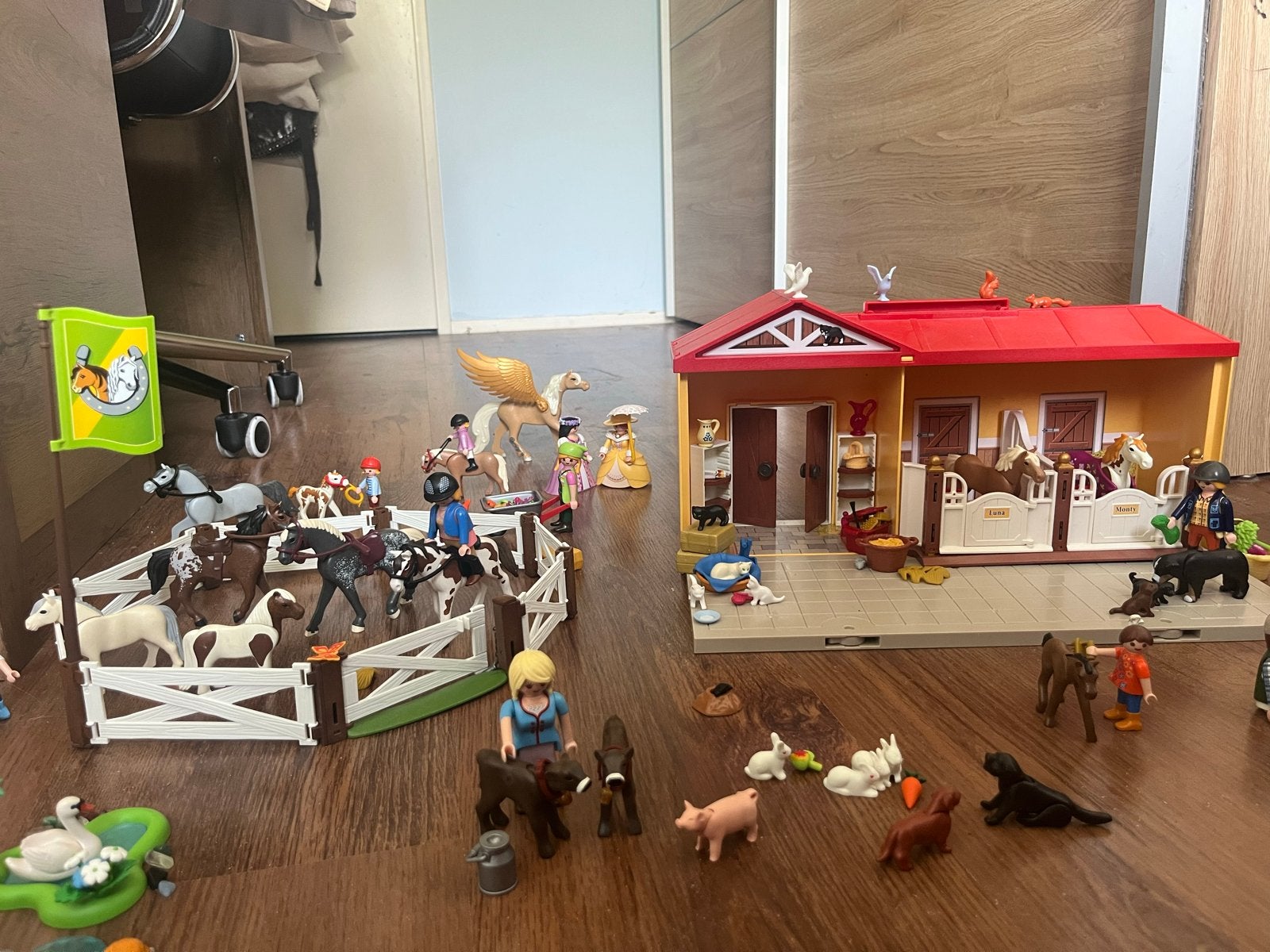 Grote Playmobil Paardenstal en Boerderij Set met Veel Dieren, Ophalen of Verzenden, Gebruikt, Jongen of Meisje