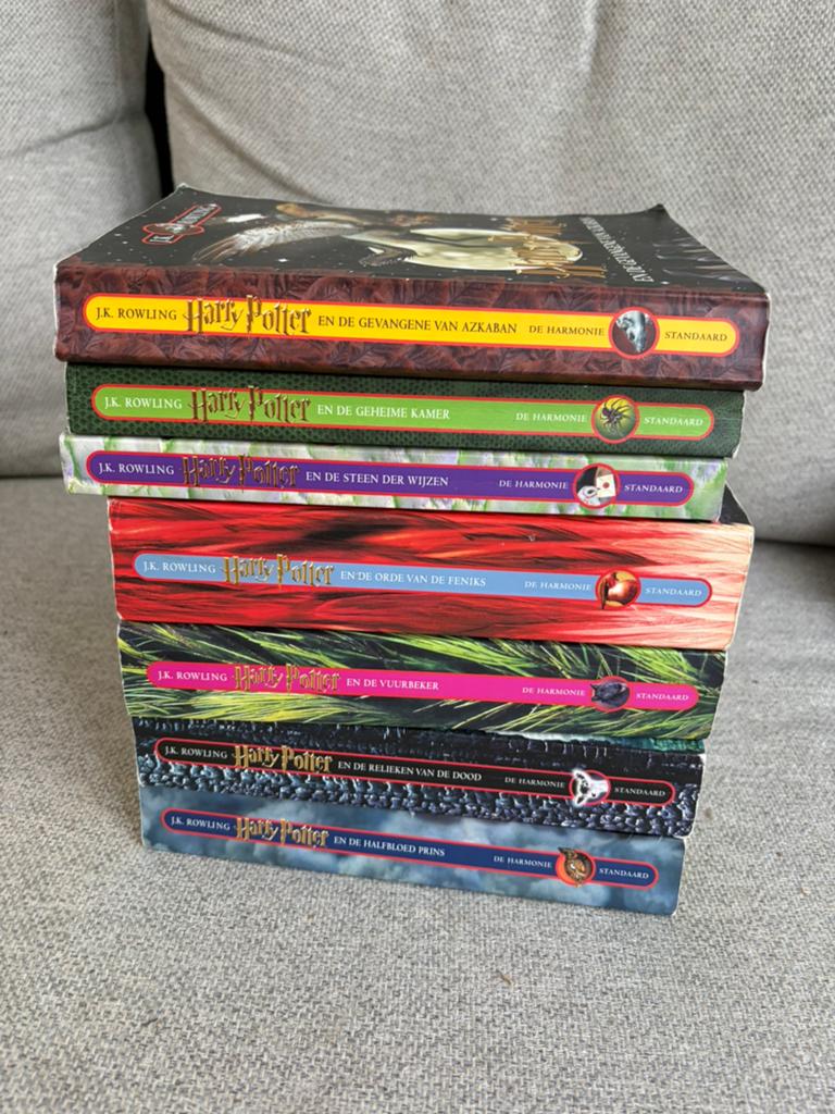 Harry potter boeken complete set paperback, Ophalen of Verzenden, Gelezen