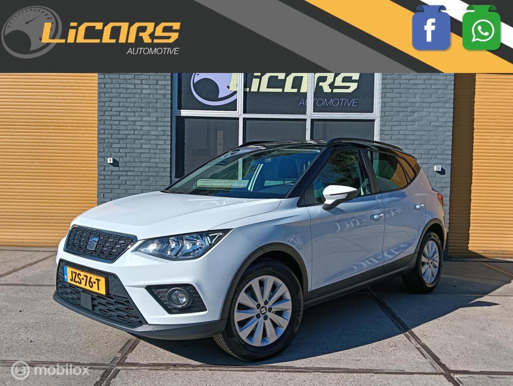 Seat Arona 1.0 TSI 115pk navi/two-tone/carplay/Cruise, Auto's, Seat, Voorwielaandrijving, Gebruikt, 116 pk, Wit