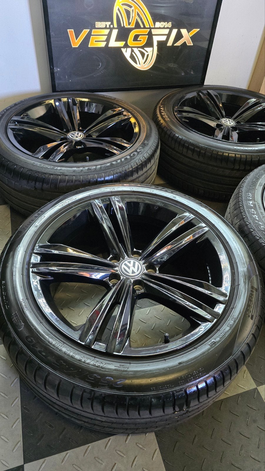 VW TIGUAN R-LINE II 5NA 8,5x19 ET38 5x112 5NA601025D SEBRING, Auto-onderdelen, Banden en Velgen, 19 inch, 255 mm, Verzenden, Banden en Velgen