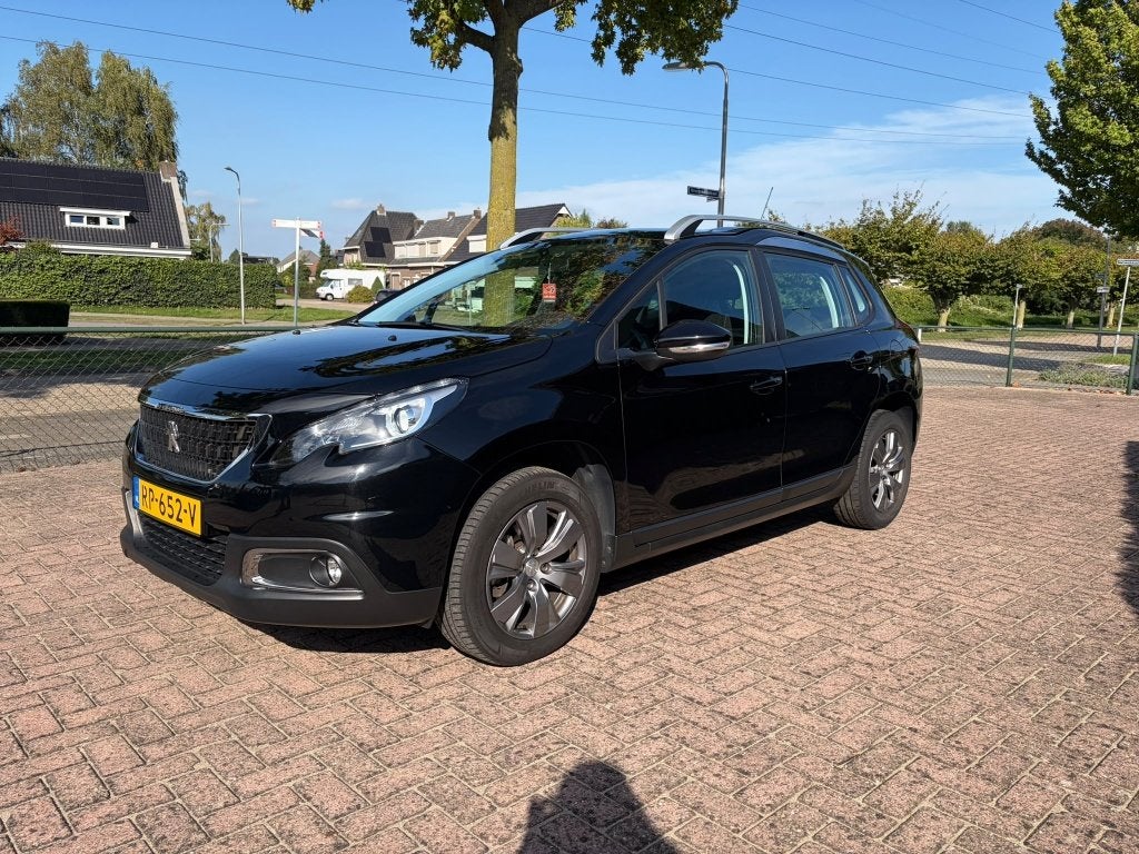 Peugeot 2008 1.2 VTI 81KW 2018 Zwart, Auto's, Voorwielaandrijving, Stof, 1250 kg, Origineel Nederlands