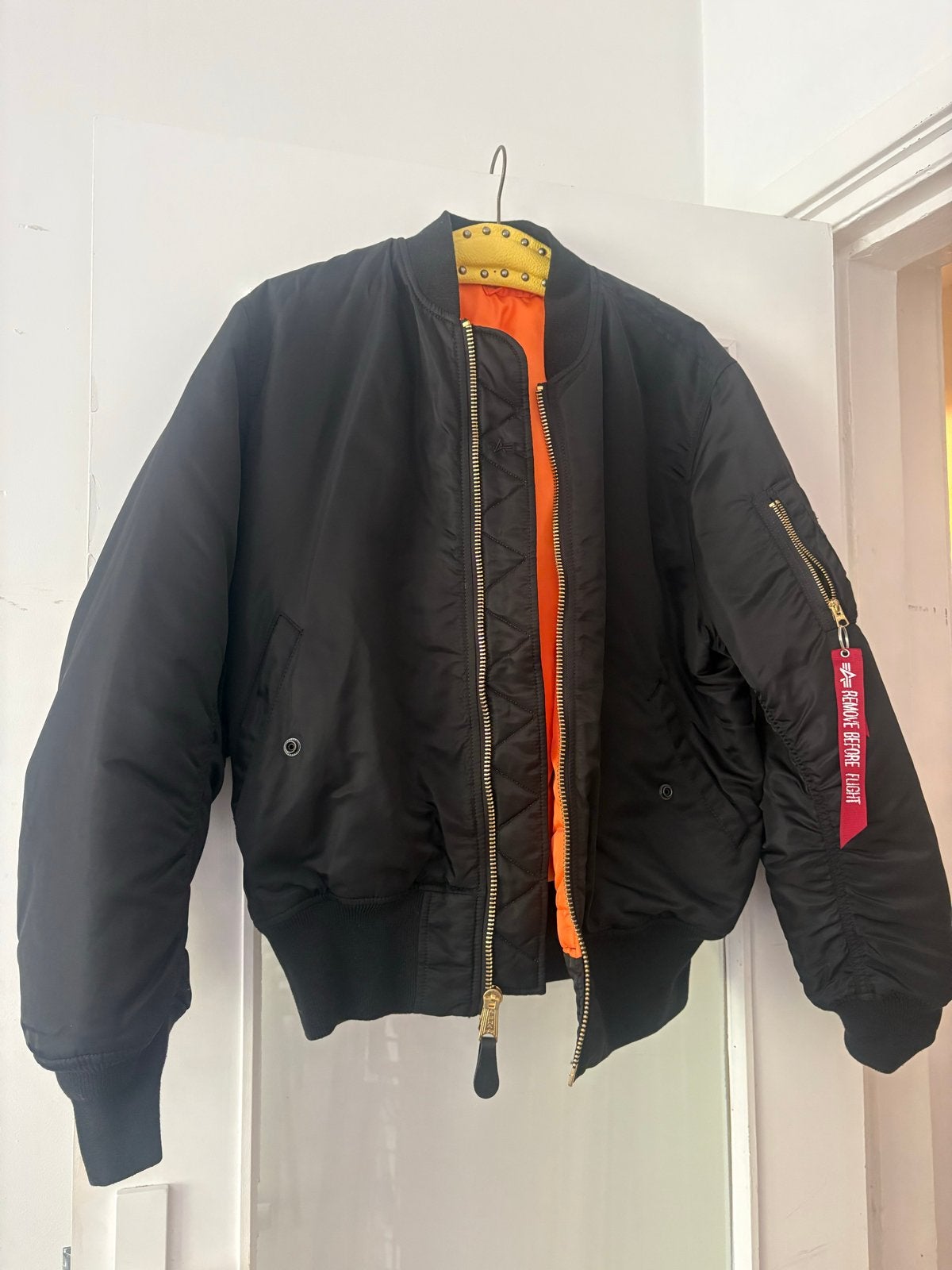 Alpha Industries MA-1 Bomberjack Zwart - Zo goed als nieuw, Verzenden, Zo goed als nieuw, Maat 52/54 (L), Zwart