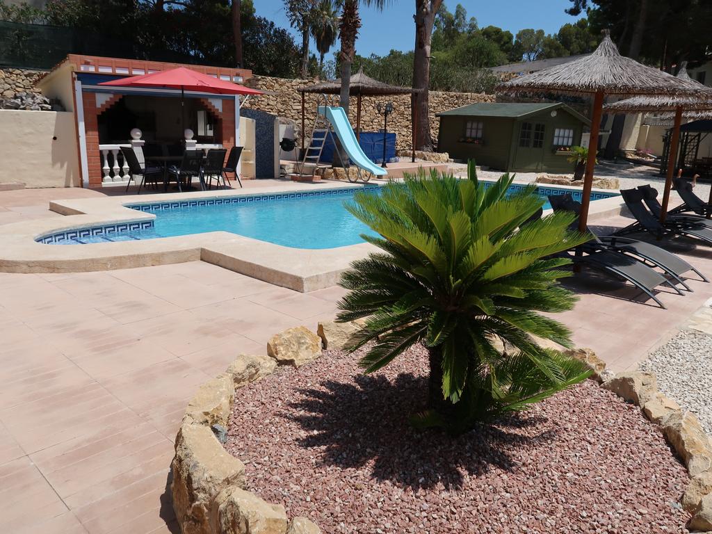 Villa  Te Huur met zwembad en tennisbaan Costa Blanca, Huizen en Kamers, Buitenland, 170 m², Spanje, Woonhuis, Landelijk