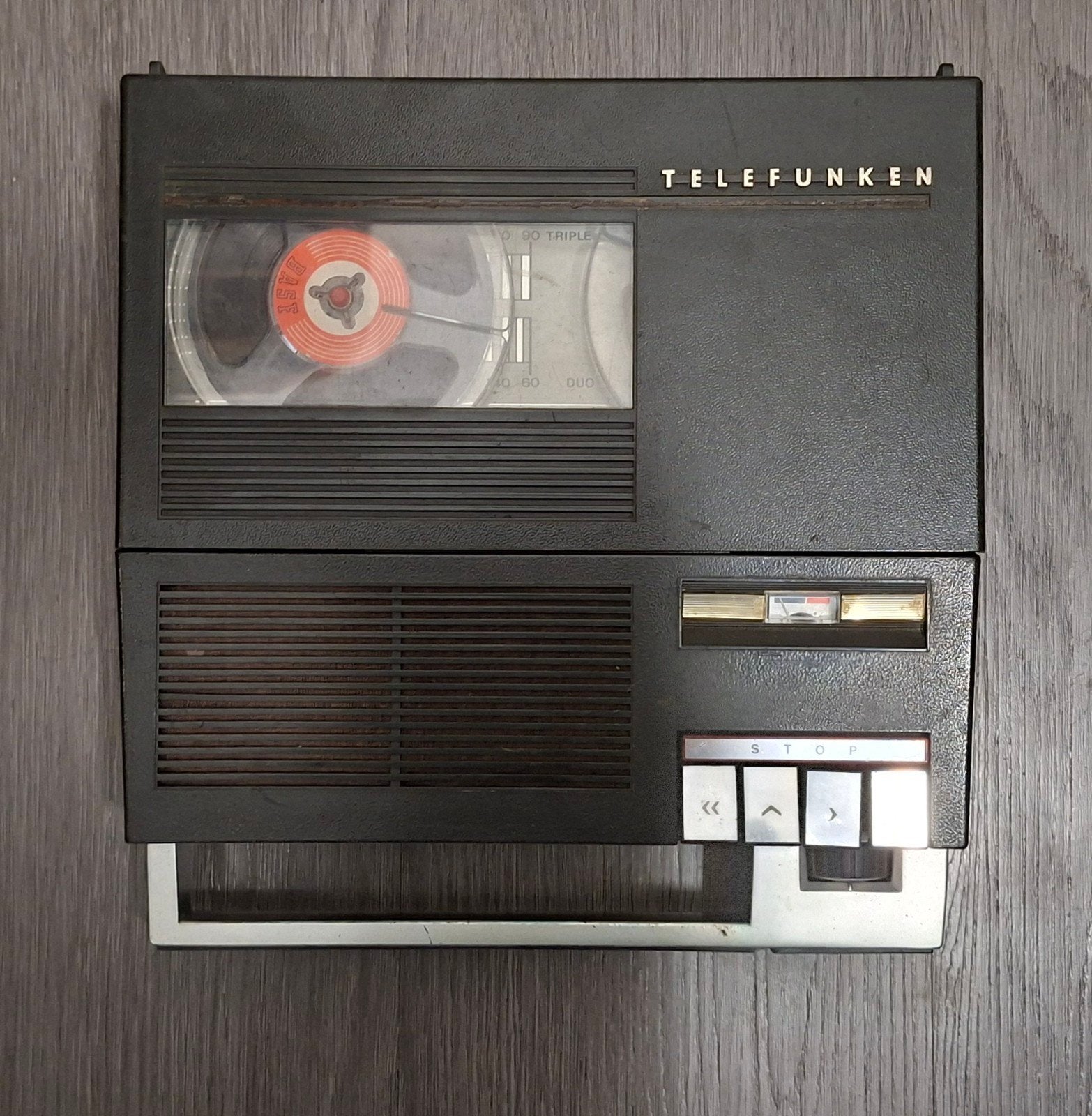 Vintage Telefunken Bandrecorder - Opknapper, Ophalen of Verzenden, Defecte bandrecorder, Met banden