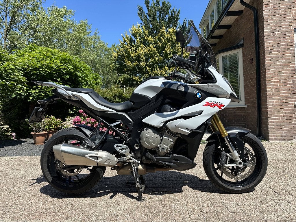 BMW S1000XR - met alle paketten, Occasion, Handvatverwarming, 4 cilinders, Particulier