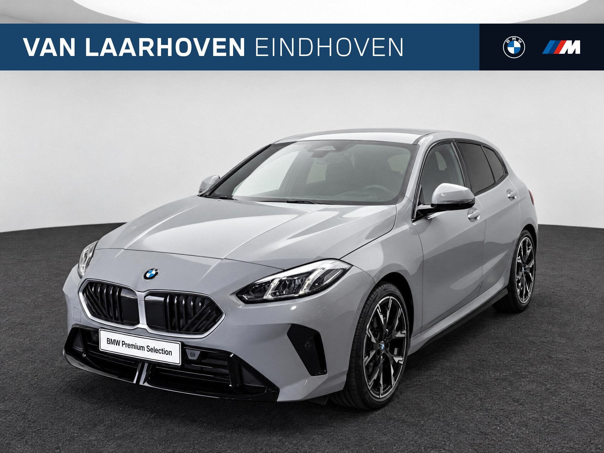 BMW 1 Serie 120 M Sport Automaat / Sportstoelen / Achteruitr, Dealer onderhouden, Gebruikt, 156 pk, Met garantie (alle)