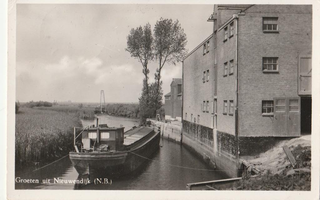 Nieuwendijk met scheepvaart, Verzenden, 1940 tot 1960, Gelopen, Noord-Brabant