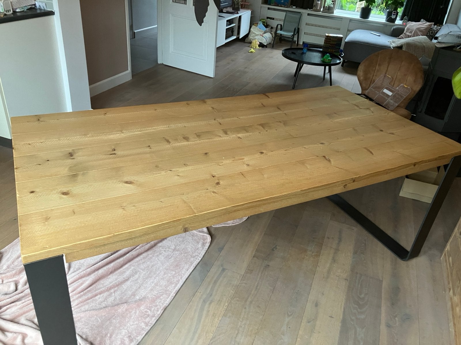 Steigerhouten eettafel 200x100cm met metalen poten, Huis en Inrichting, Ophalen, Gebruikt, 100 tot 150 cm, Vijf personen of meer