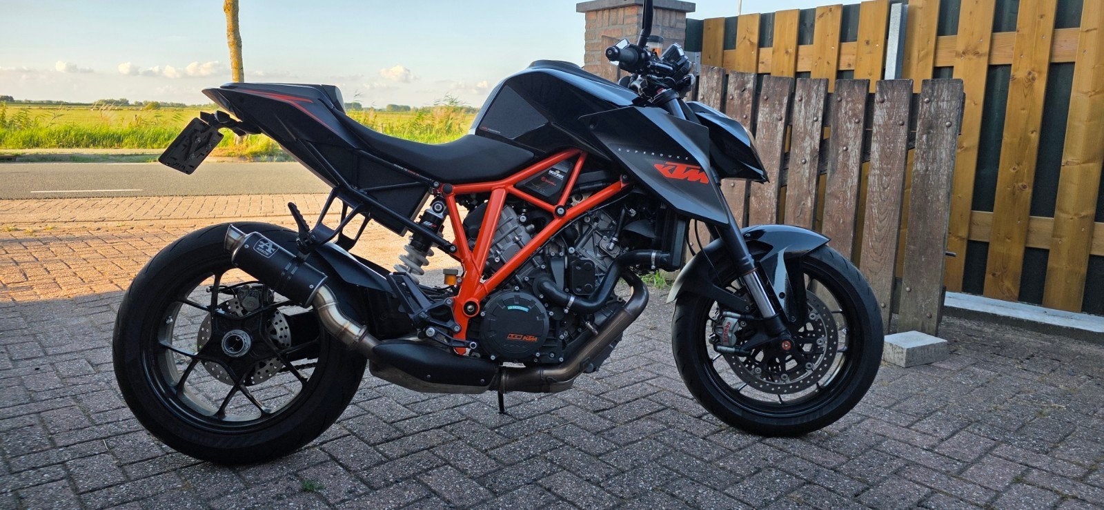 KTM superduke 1290r 2015, Motoren, 2 cilinders, Motorrijbewijs A, Particulier, Meer dan 35 kW