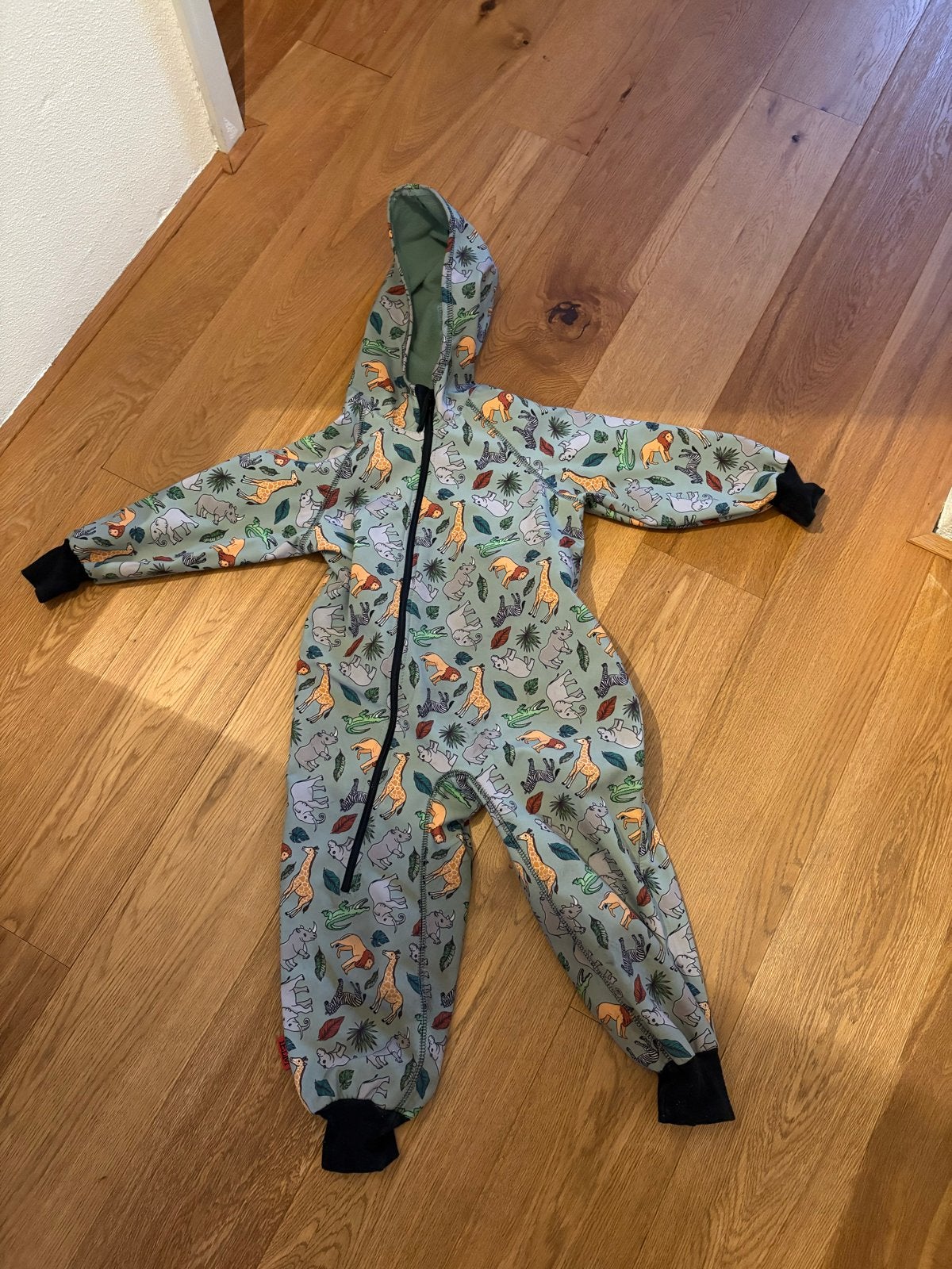 IELM Softshell Onesie Olifanten Giraffen Patroon Licht Groen, Ophalen of Verzenden, Gebruikt, Jongen of Meisje, Overige typen
