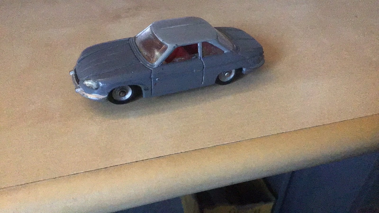 DINKY TOYS PANHARD 24 GEPRODUCEERD 1964-1969 NR 524, Ophalen of Verzenden, Gebruikt, Auto, Dinky Toys
