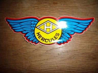 Hercules tanksticker gele logo Duitse brom-motorfietsen 17x5, Ophalen of Verzenden, Zo goed als nieuw, Bedrijf of Vereniging