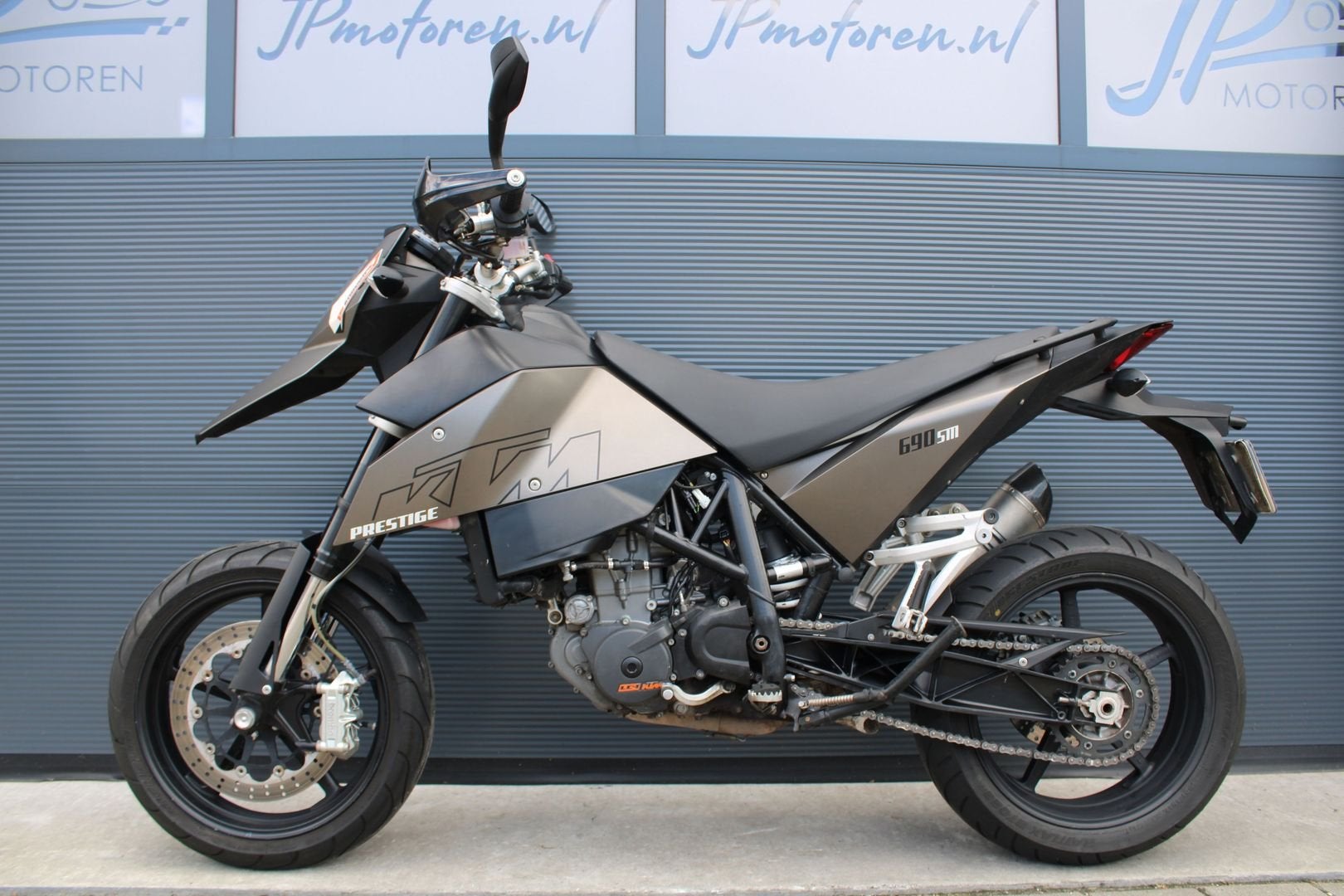 KTM 690 SM Supermoto prestige(2007) *SC project* - foto 3