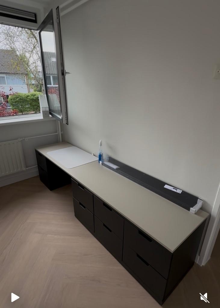Bureau op maat met Nordli lades - Nieuwstaat, Ophalen, Kinderbureau, Zo goed als nieuw, IKEA