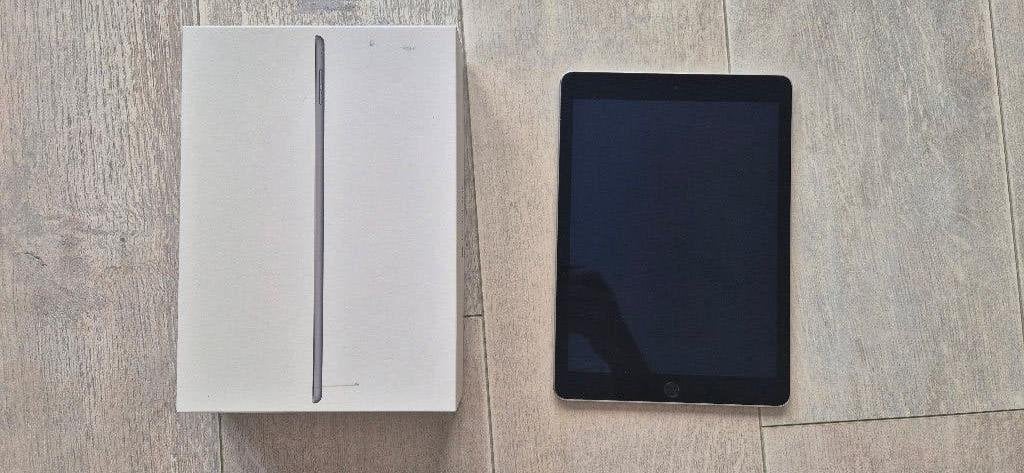 iPad Air 2 64 GB Wi-Fi (Space Gray), 10 inch, Apple iPad Air, Ophalen of Verzenden, Zo goed als nieuw
