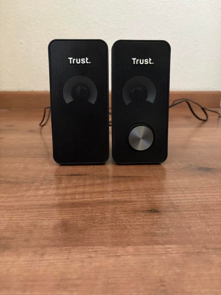 Trust Arys RGB Compact 2.0 Speaker Set - Zwart, Audio, Tv en Foto, Luidsprekers, Ophalen, Zo goed als nieuw, Minder dan 60 watt