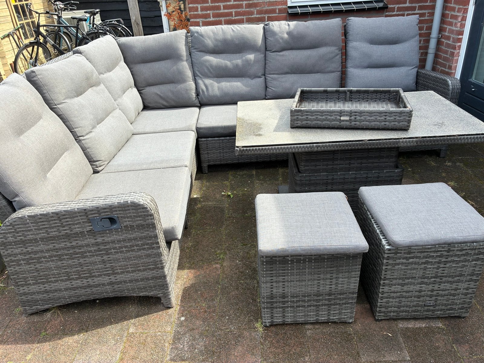 Loungebank met verstelbare rugleuning tafel en krukjes, Tuin en Terras, Tuinsets en Loungesets, Ophalen, Gebruikt, Meer dan 8 zitplaatsen