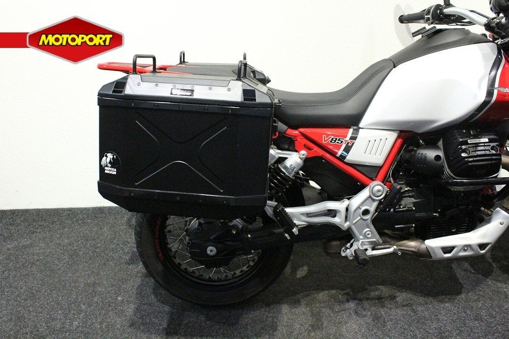 Moto Guzzi V85 TT, Motoren, Motoren | Moto Guzzi, Bedrijf, Toermotor
