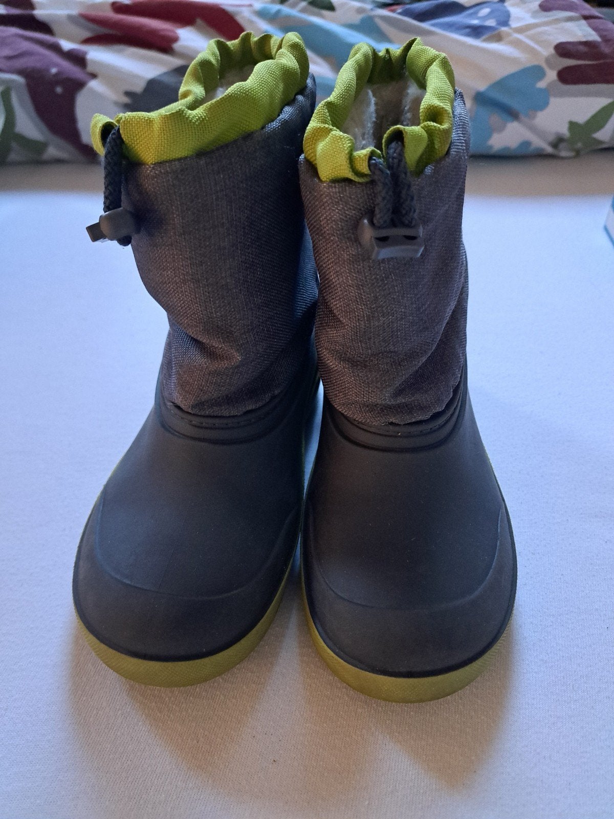 Snowboots sneeuwlaarzen maat 32, Kinderen en Baby's, Ophalen of Verzenden, Gebruikt, Jongen of Meisje, Laarzen