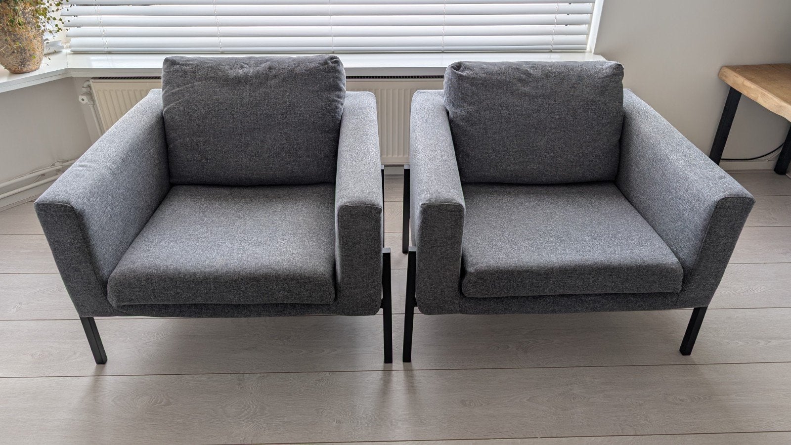 Set van 2 grijze fauteuils - donkergrijs, Ophalen, Gebruikt, 75 tot 100 cm, Metaal