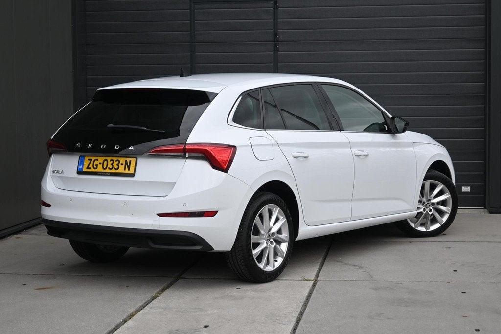 Skoda Scala 1.0 TSI First Edition | APPLECARPLAY/ANDROIDAUTO, Auto's, Skoda, Scala, Gebruikt, Euro 6, Origineel Nederlands