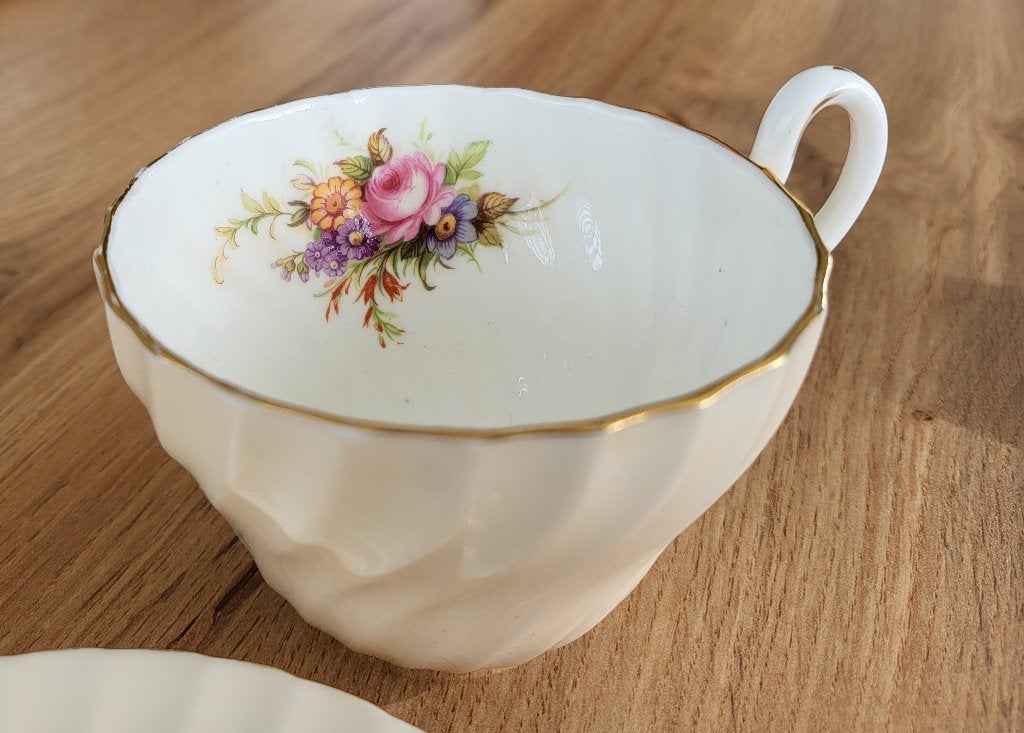 Servies, Foley Bone China, Ophalen of Verzenden, Gebruikt, Porselein, Kop en/of schotel