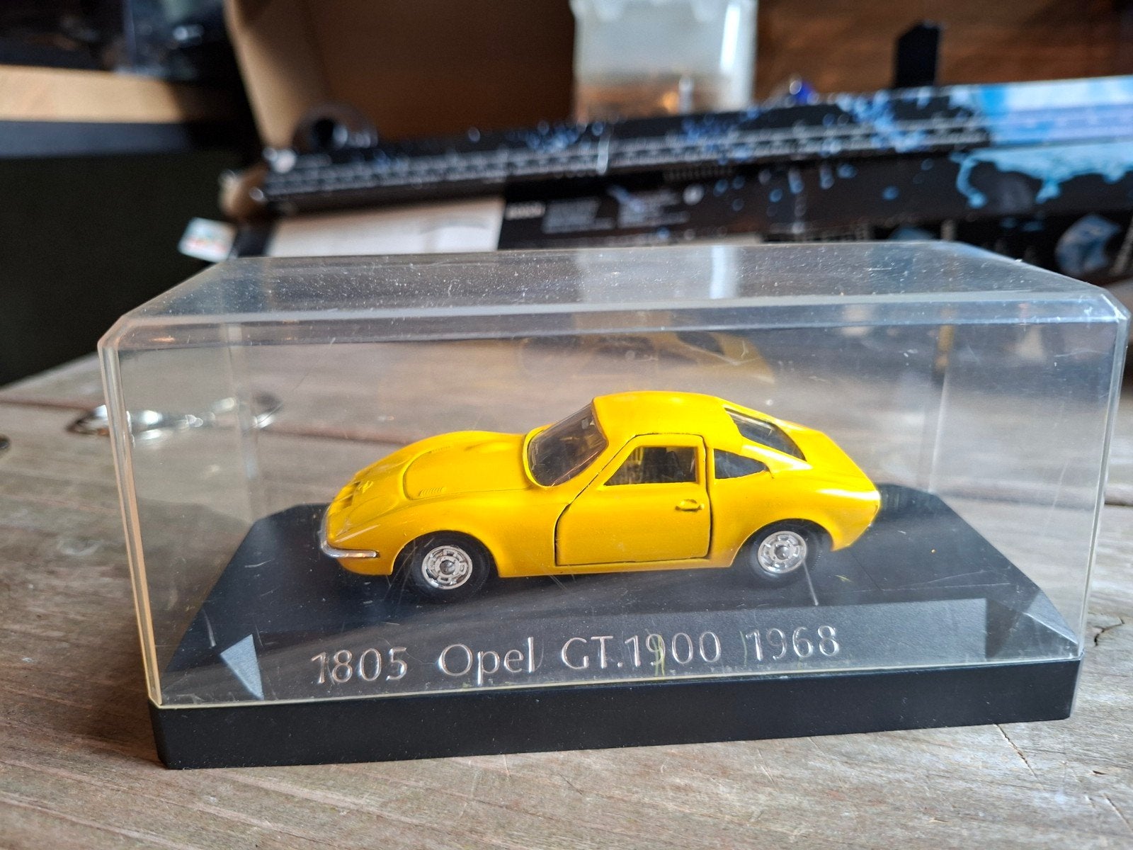 Opel GT 1900 1968 Modelauto - Geel, Ophalen of Verzenden, Zo goed als nieuw, Auto, Overige merken