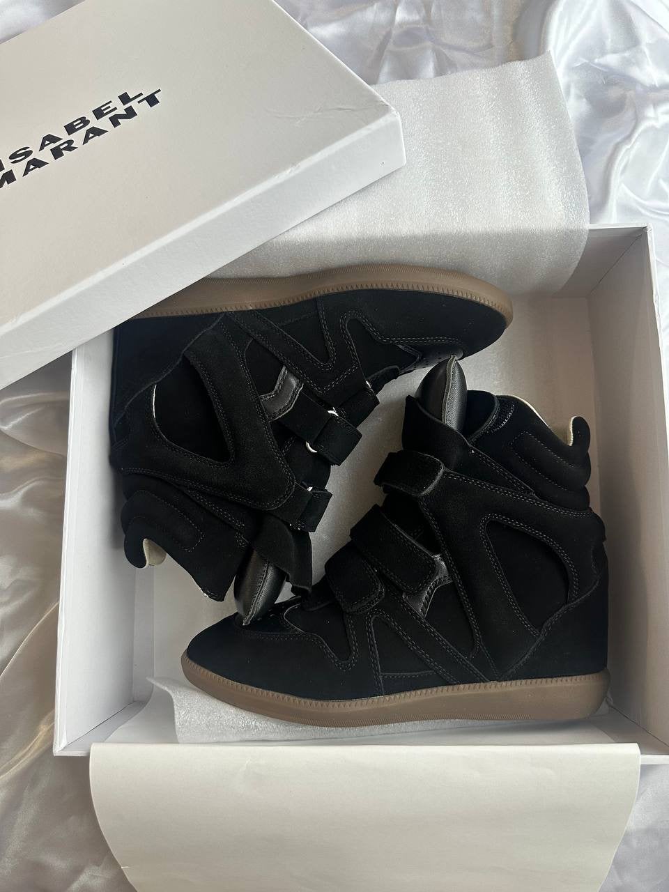 Isabel marant, Kleding | Dames, Schoenen, Ophalen of Verzenden, Zo goed als nieuw, Zwart, Sneakers of Gympen