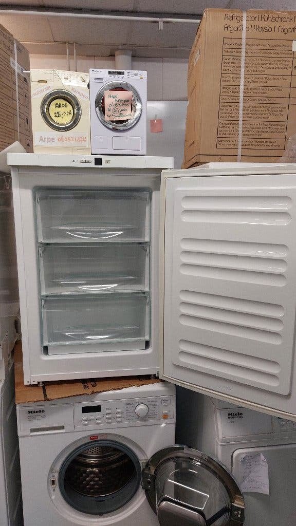 MIELE tafelmodel 185  Vrieskast 3 laden   ARPE 0635318715, Gebruikt, Minder dan 60 cm, Vrijstaand, Ophalen
