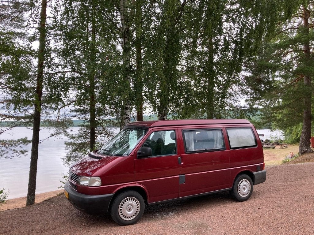 Volkswagen California T4 Camperbus - BENZINE kampeerauto, Caravans en Kamperen, Campers, Buscamper of Camperbus, Volkswagen, Handgeschakeld