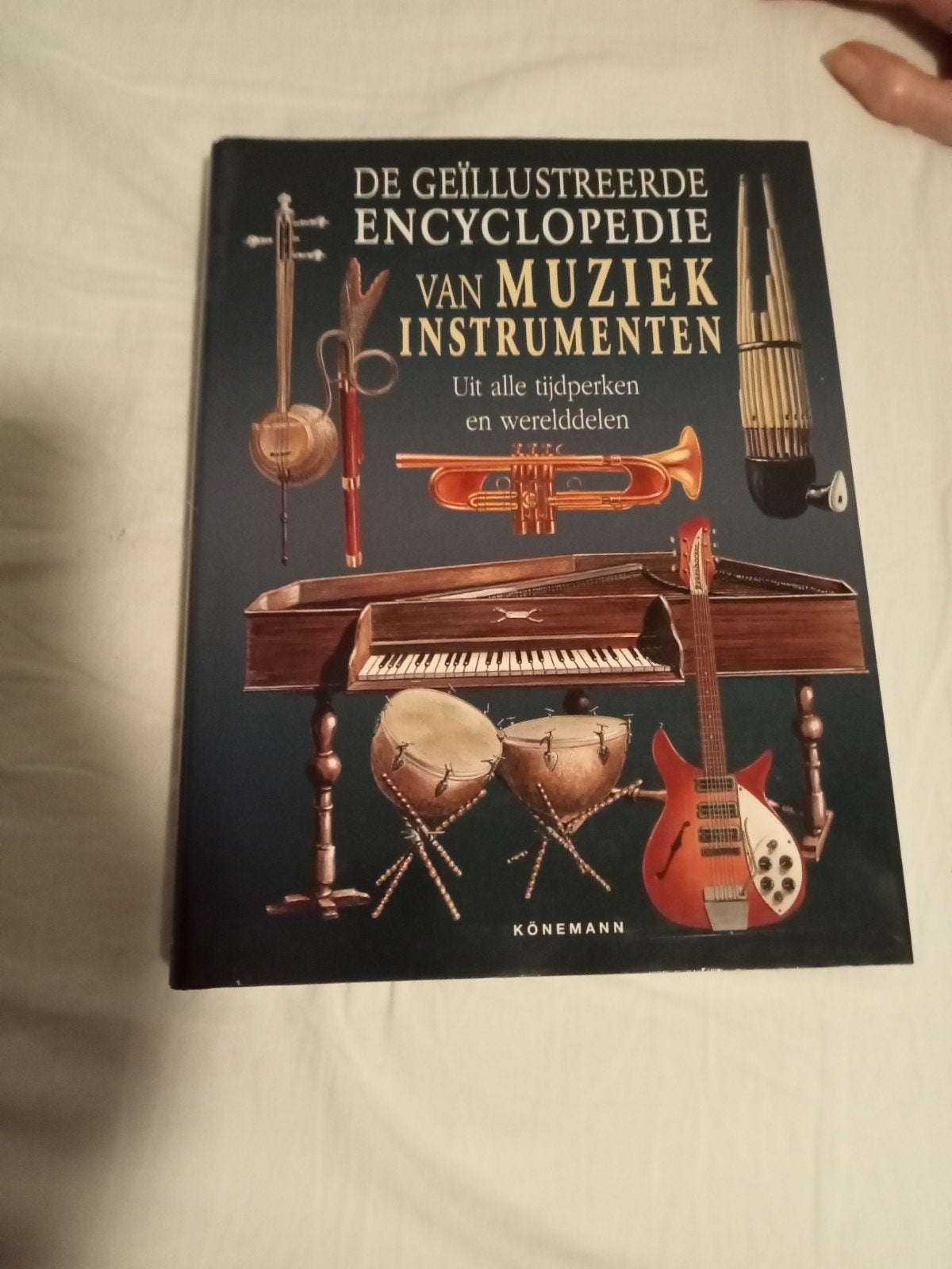 De Geïllustreerde Encyclopedie van Muziekinstrumenten, Ophalen of Verzenden, Zo goed als nieuw, Instrument, Diverse auteurs