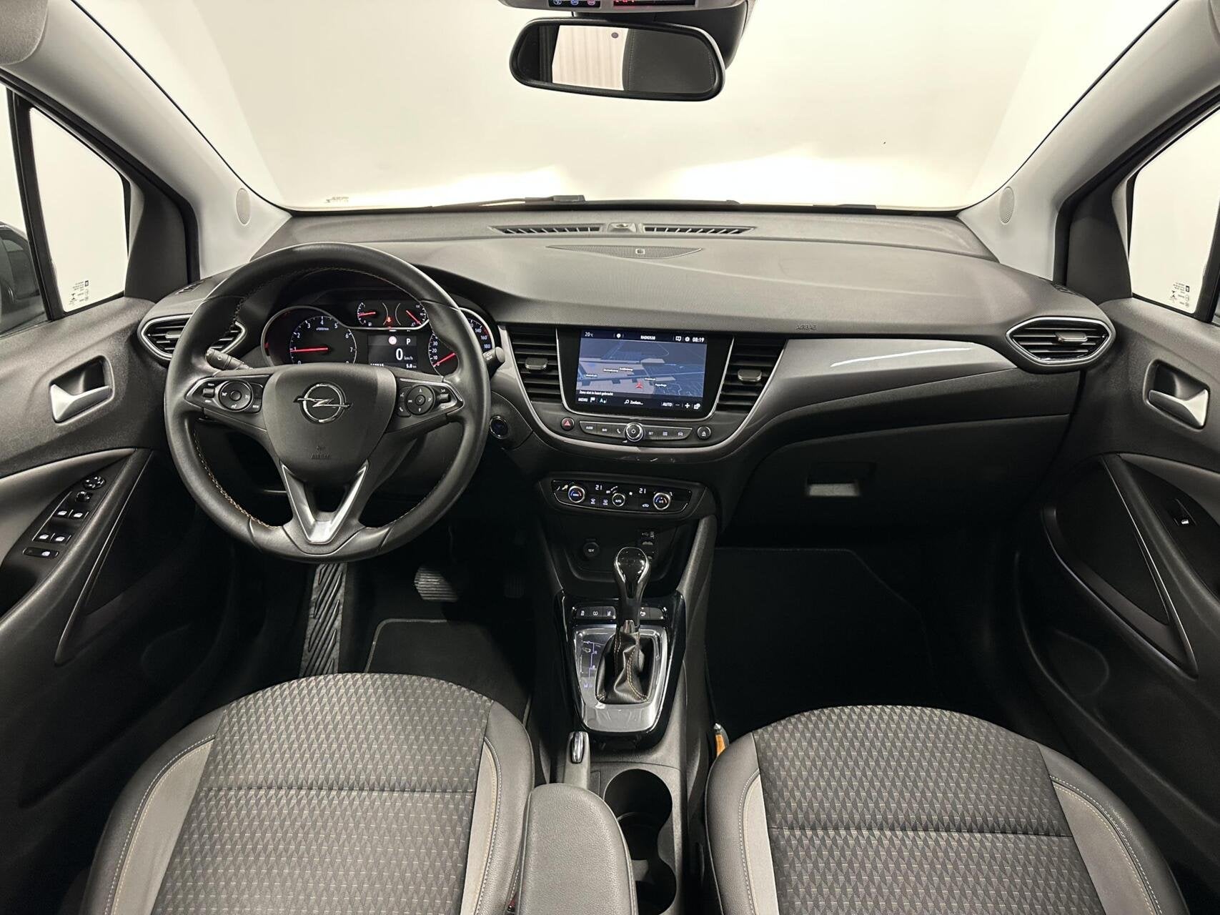 Opel Crossland X 1.2 Turbo Innovation NAVIGATIE CRUISE LM CA, Auto's, 840 kg, Gebruikt, Euro 6, Met garantie (alle)