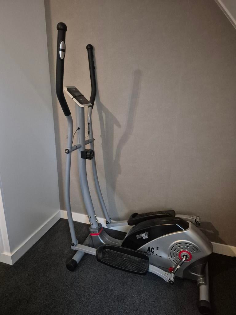 Hometrainer - Ideaal voor thuistraining, Gebruikt, Ophalen of Verzenden, Crosstrainer, Metaal